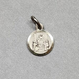 Antique 800 Silver Tiny Madonna Child Medal Italy Hallmarked .7g Catholic